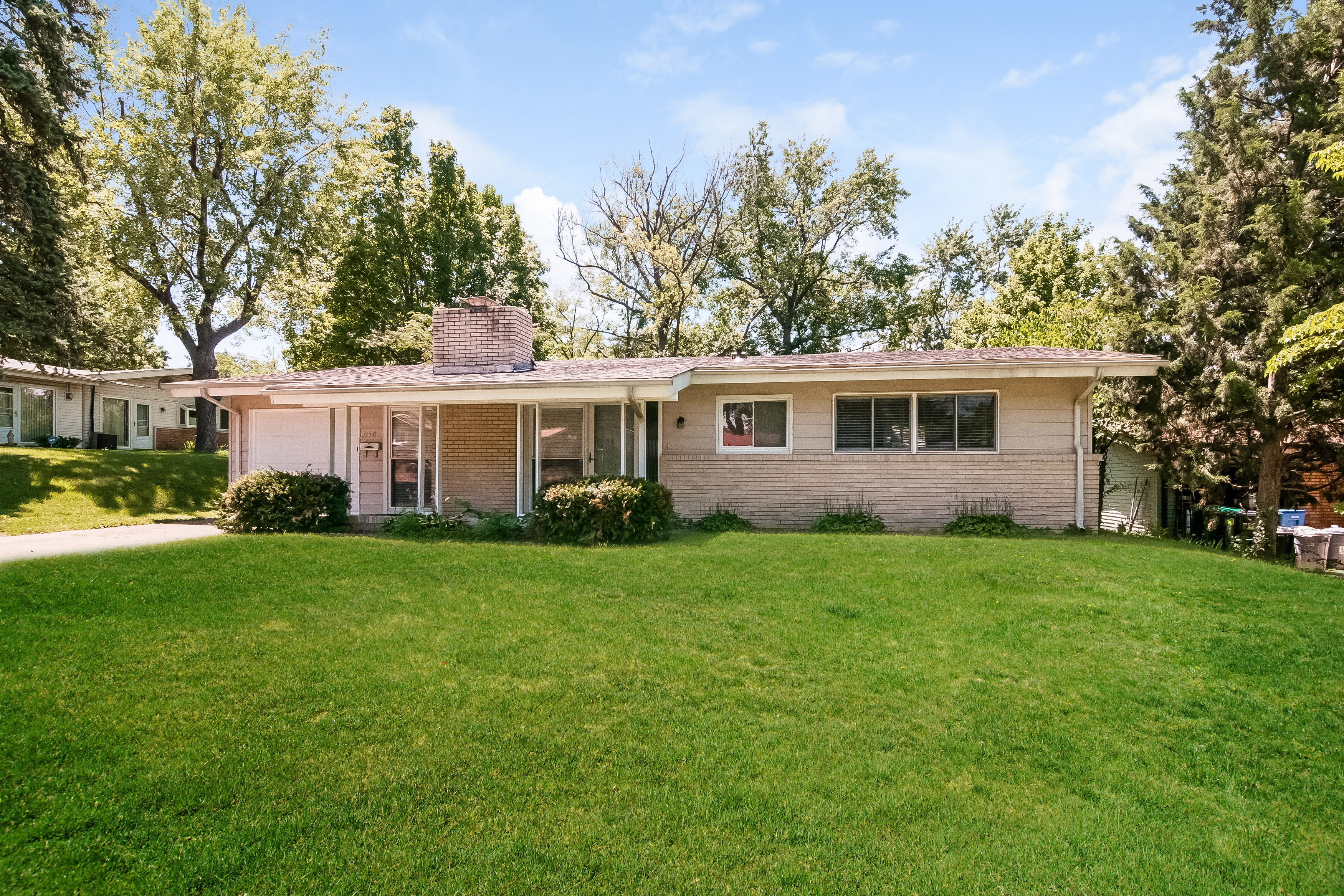 3150 Durwood Dr Florissant, MO 63033